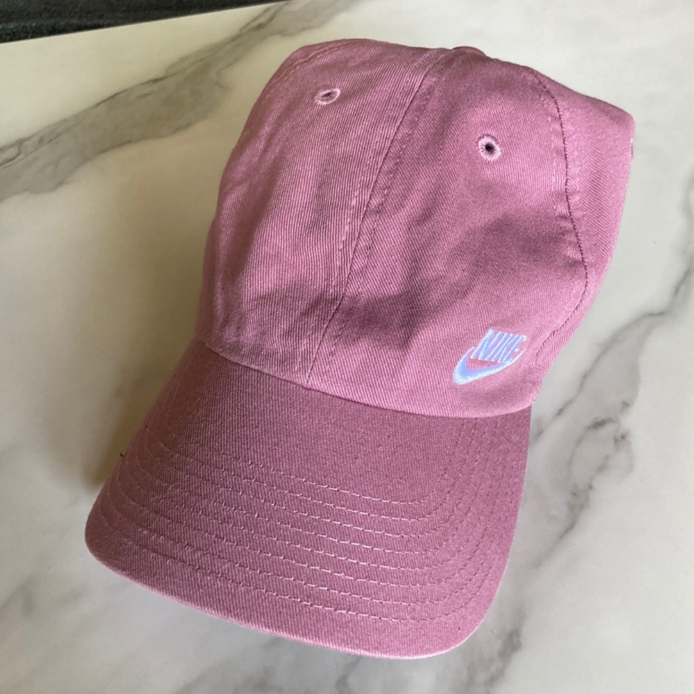 Womens Nike Hat